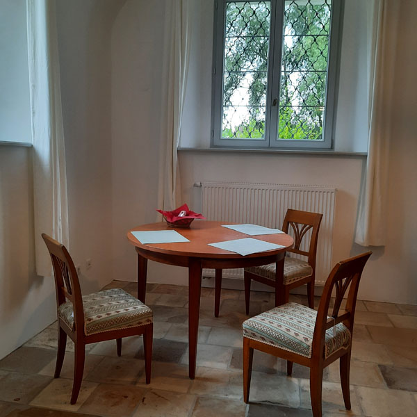 Esstisch im Ferienapartment